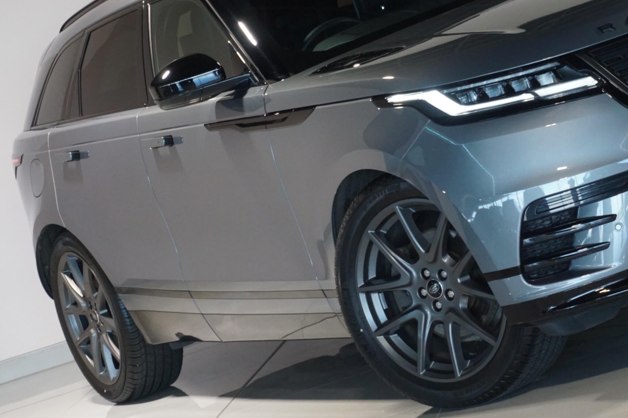 Land Rover Range Rover Velar 2.0 P250 Dynamic HSE SUV 5dr Petrol Auto 4WD Euro 6 (s/s) (249 ps)